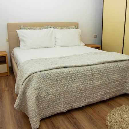 Lucas Central Relaxing House Tirana Extérieur photo